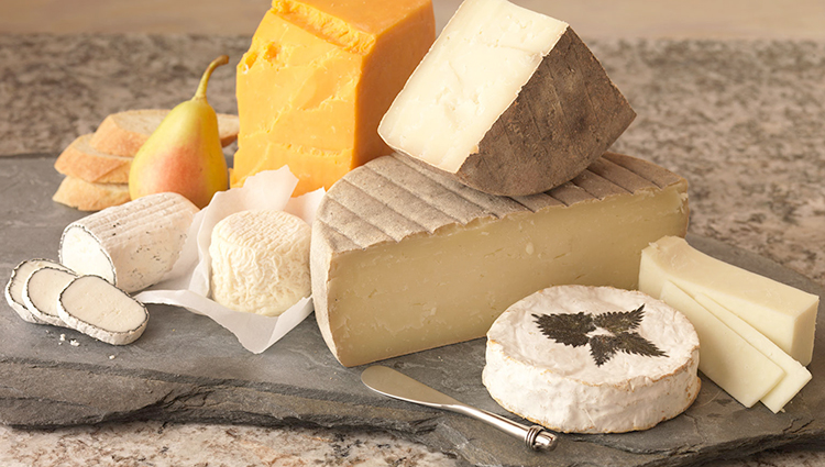 Разные виды сыров