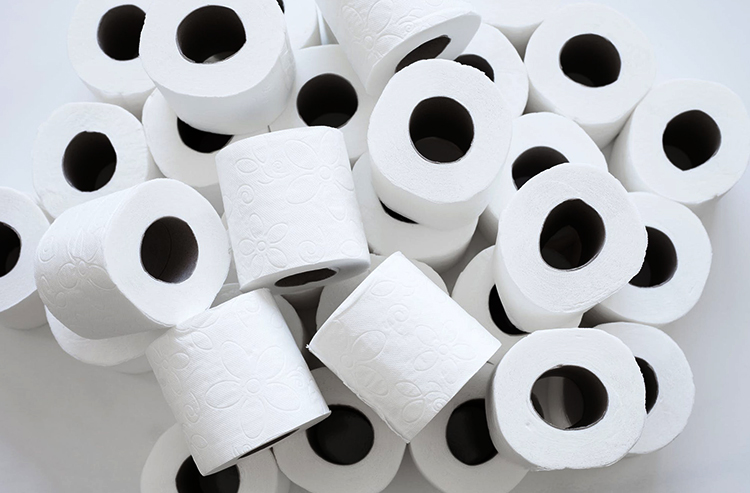 Много туалетной бумаги