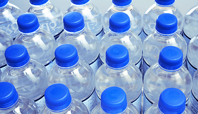 Хранение воды в бутылках